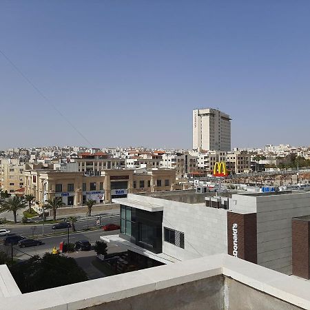 Furnished Apartments Near Mcdonald'S Al-Madina Al-Monawara St อัมมาน ภายนอก รูปภาพ