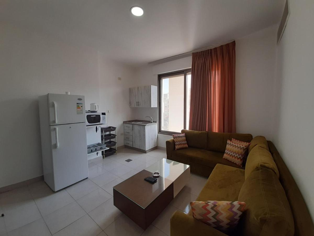 Furnished Apartments Near Mcdonald'S Al-Madina Al-Monawara St อัมมาน ภายนอก รูปภาพ