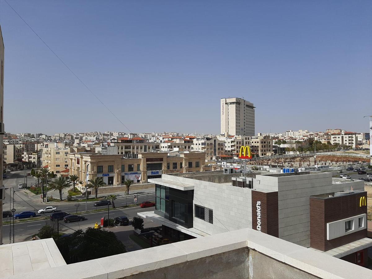 Furnished Apartments Near Mcdonald'S Al-Madina Al-Monawara St อัมมาน ภายนอก รูปภาพ