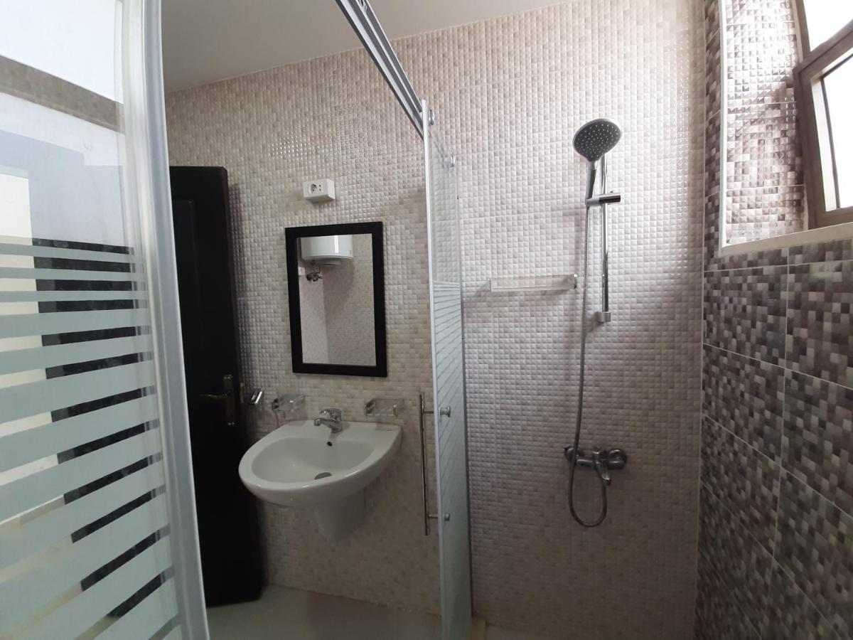Furnished Apartments Near Mcdonald'S Al-Madina Al-Monawara St อัมมาน ภายนอก รูปภาพ