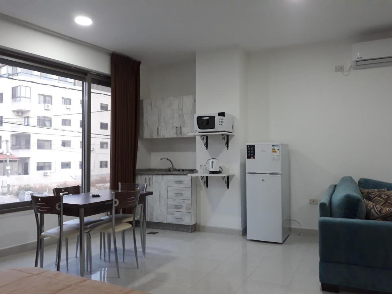 Furnished Apartments Near Mcdonald'S Al-Madina Al-Monawara St อัมมาน ภายนอก รูปภาพ